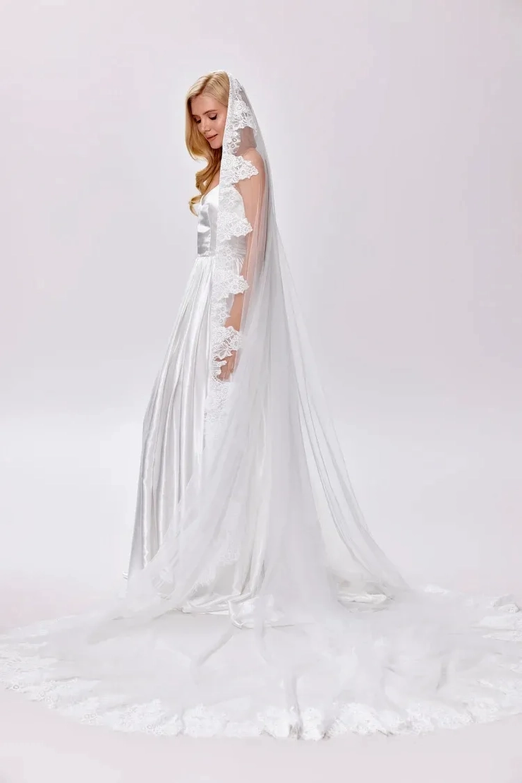 Heirloom Bridal Style #Eloise Veil Image
