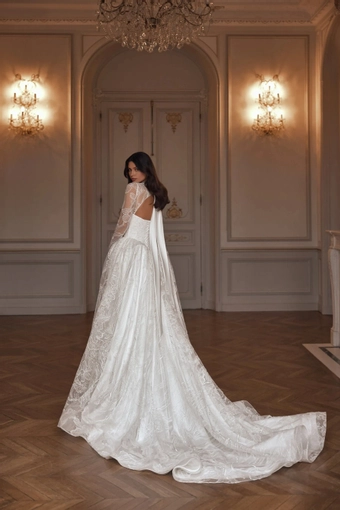 Lirenne Pollardi #1 default backface vertical thumbnail