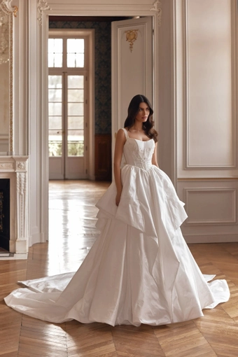 Yara Pollardi #0 default frontface vertical thumbnail