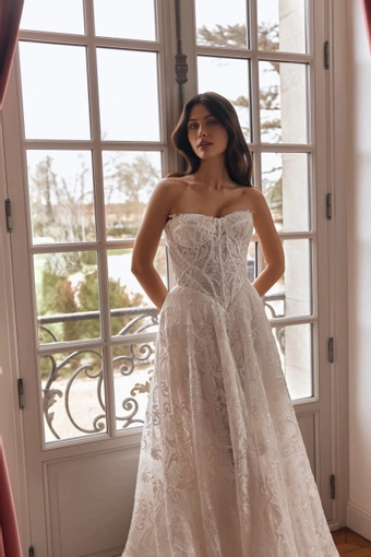 Aerisa Pollardi #2 frontface vertical cropped thumbnail