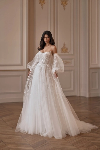 Vera Pollardi #0 default frontface vertical thumbnail