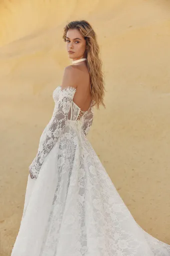 Eva Lendel Style Argo #4 backface vertical cropped thumbnail