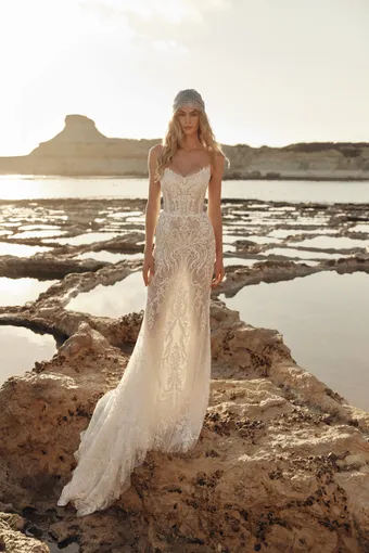 Eva Lendel Style Moonlit #0 default frontface vertical thumbnail