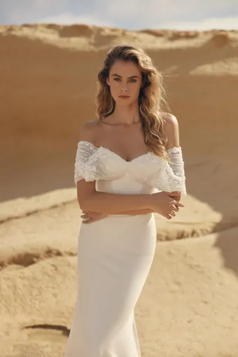 Eva Lendel Style Opheline #2 frontface vertical cropped thumbnail