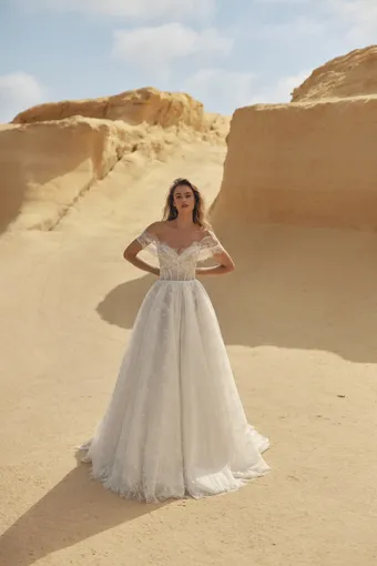 Eva Lendel Style Petal #0 default frontface vertical thumbnail