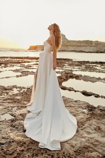 Eva Lendel Style Sargas #2 default backface vertical thumbnail