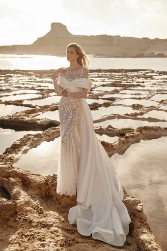 Eva Lendel Style Werra #1 frontface vertical thumbnail