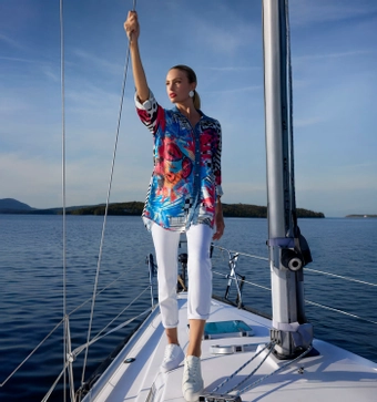 Frank Lyman  213126U #1 frontface vertical thumbnail