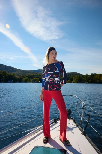 Frank Lyman  A26602 #0 default frontface vertical thumbnail