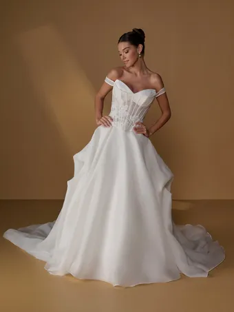 Christina Wu Brides #0 default frontface vertical thumbnail