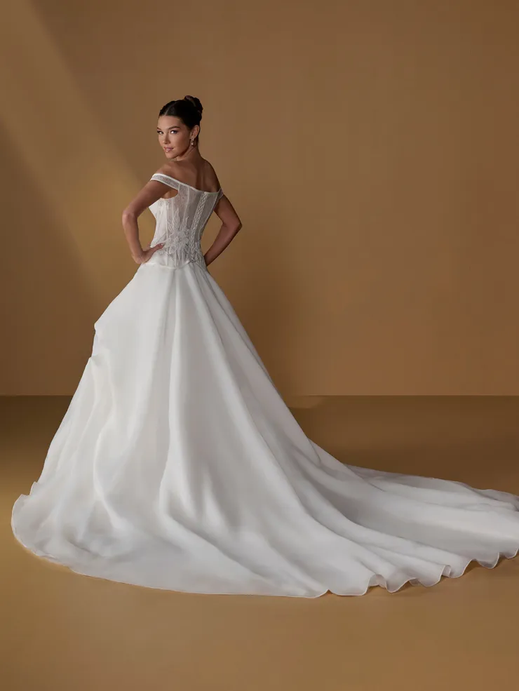 Christina Wu Brides Backface Thumbnail Image