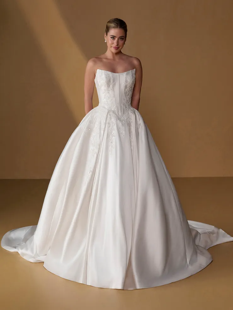 Christina Wu Brides Default Thumbnail Image