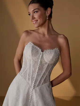 Christina Wu Brides #10 frontface vertical cropped thumbnail