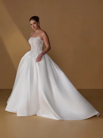 Christina Wu Brides #0 default frontface vertical thumbnail