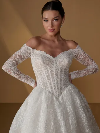 Christina Wu Brides #7 frontface vertical cropped thumbnail