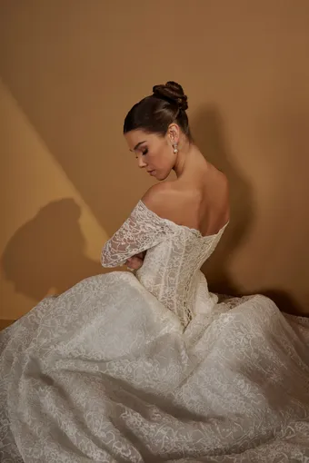 Christina Wu Brides #8 backface vertical cropped thumbnail