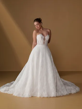 Christina Wu Brides #0 default frontface vertical thumbnail