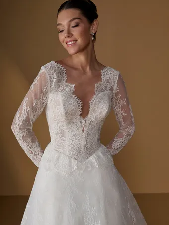 Christina Wu Brides #3 frontface vertical cropped thumbnail