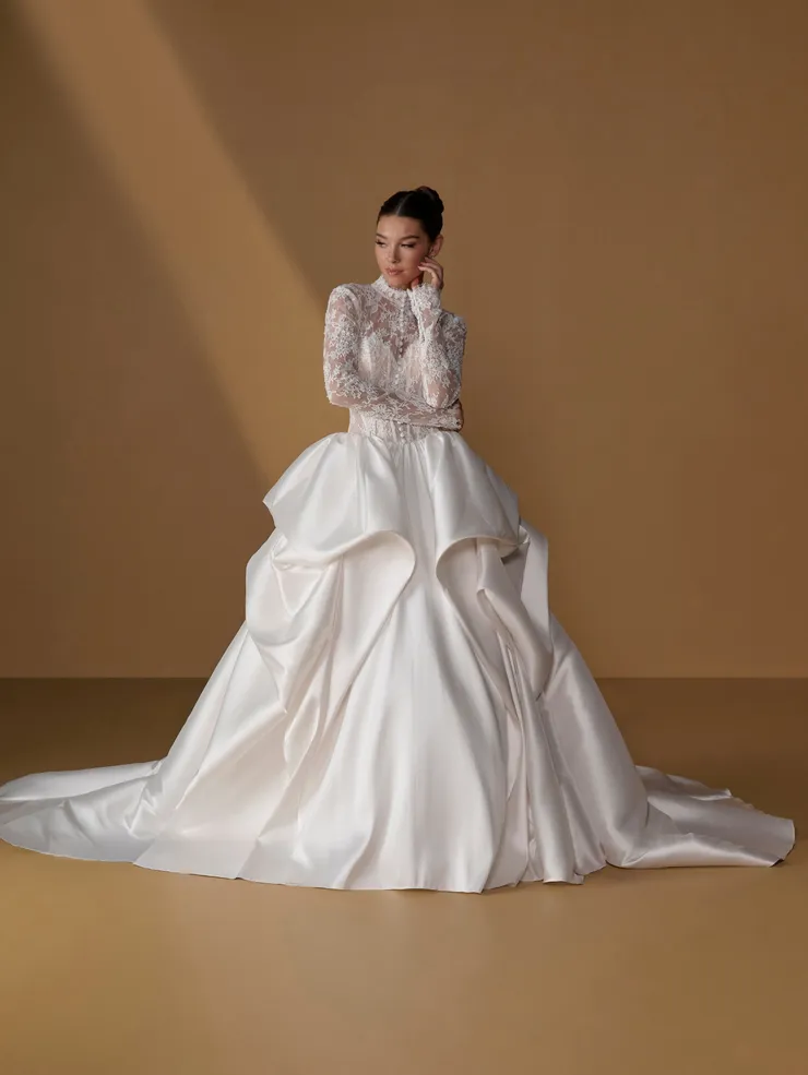 Christina Wu Brides Default Thumbnail Image