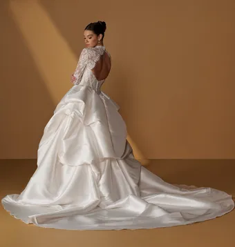 Christina Wu Brides #9 backface vertical thumbnail
