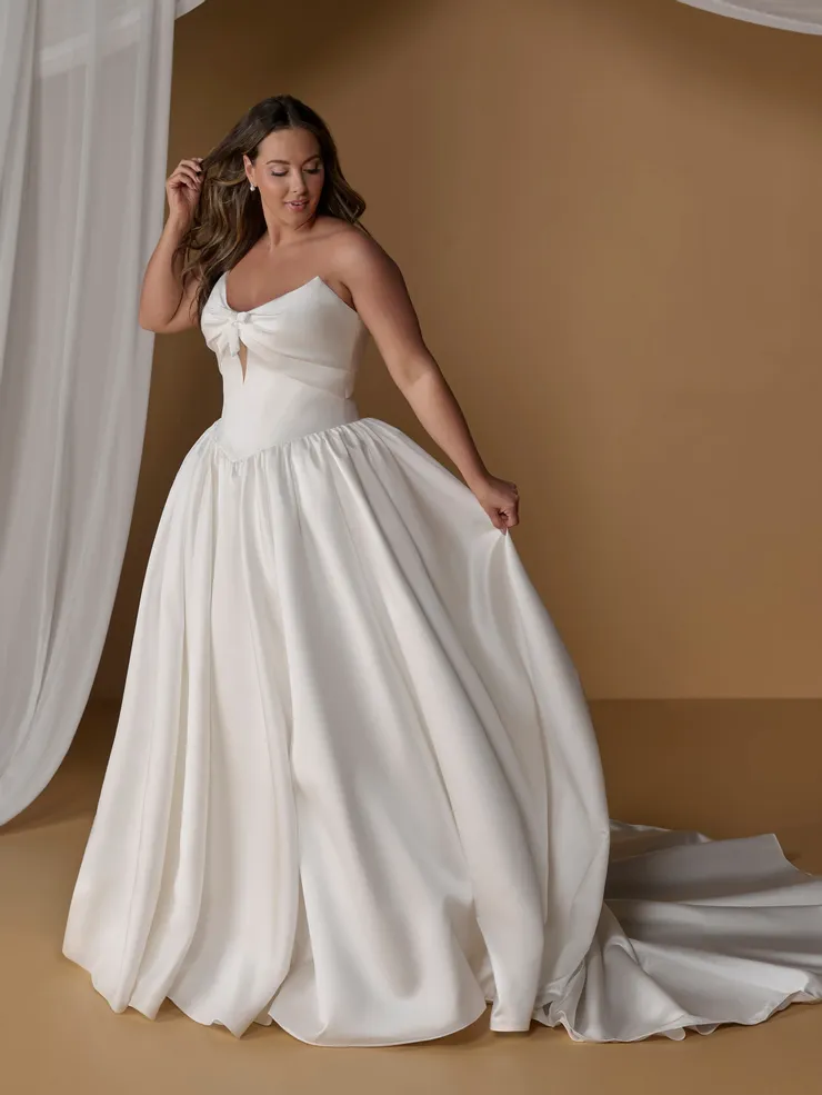 Christina Wu Love Style no. 29500 Default Thumbnail Image