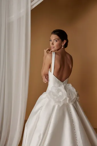 Christina Wu Platinum Style 31370 #5 backface vertical cropped thumbnail