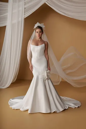 Christina Wu Platinum Style 31377 #4 frontface vertical thumbnail