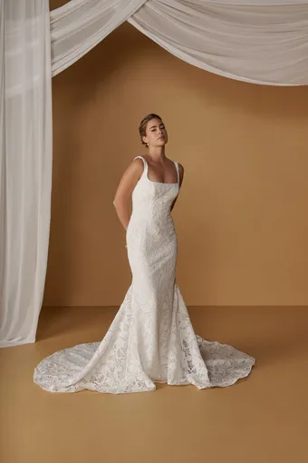 Christina Wu Platinum Style 31379 #2 frontface vertical thumbnail