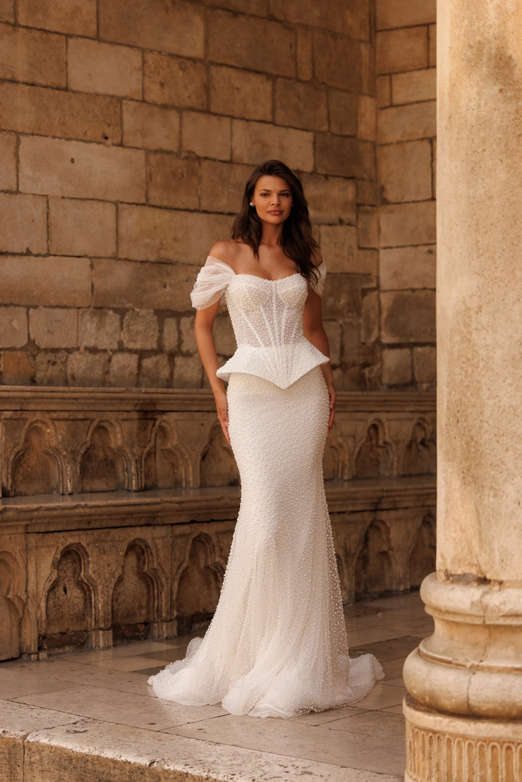 Lana Grace Bridal Amalia Default Thumbnail Image