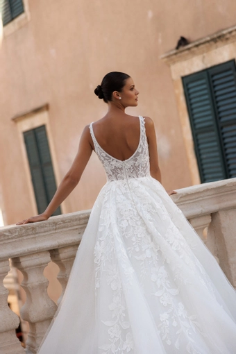 Lana Grace Bridal Aria #4 backface vertical cropped thumbnail