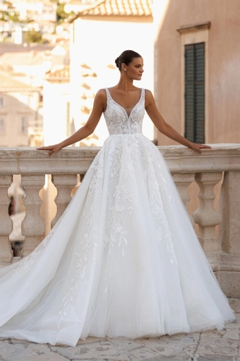Lana Grace Bridal Aria #1 frontface vertical thumbnail