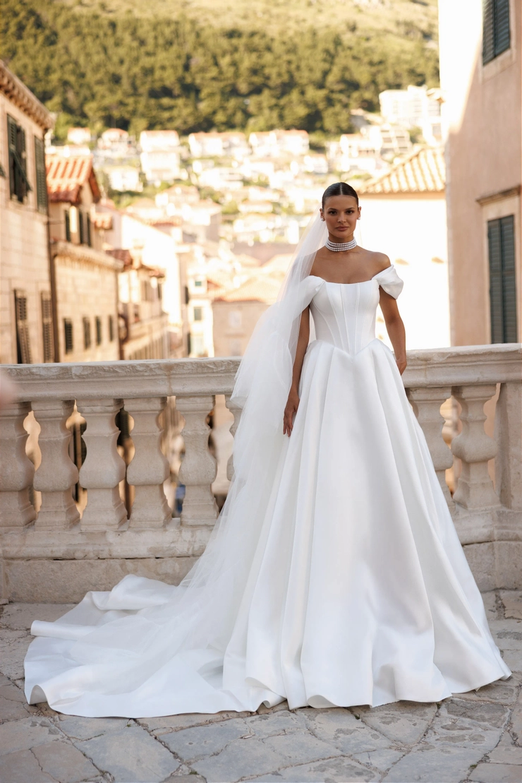Lana Grace Bridal Eliza Default Thumbnail Image