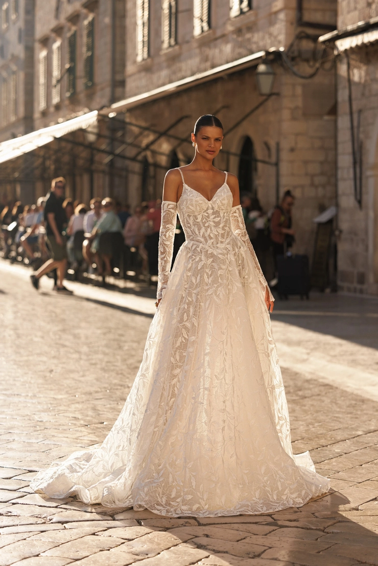 Lana Grace Bridal Esme Default Thumbnail Image