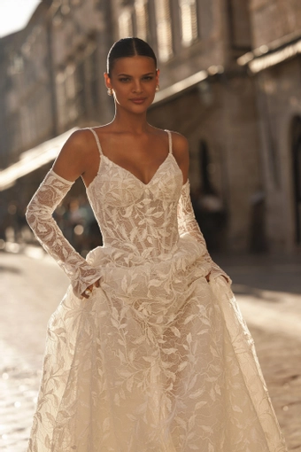 Lana Grace Bridal Esme #2 frontface vertical cropped thumbnail