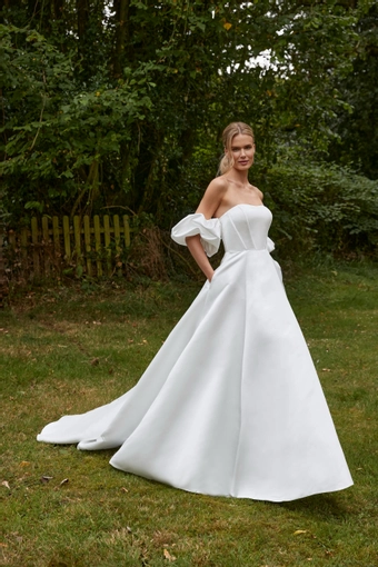 Romantica of Devon Style #PB92523 #1 frontface vertical thumbnail