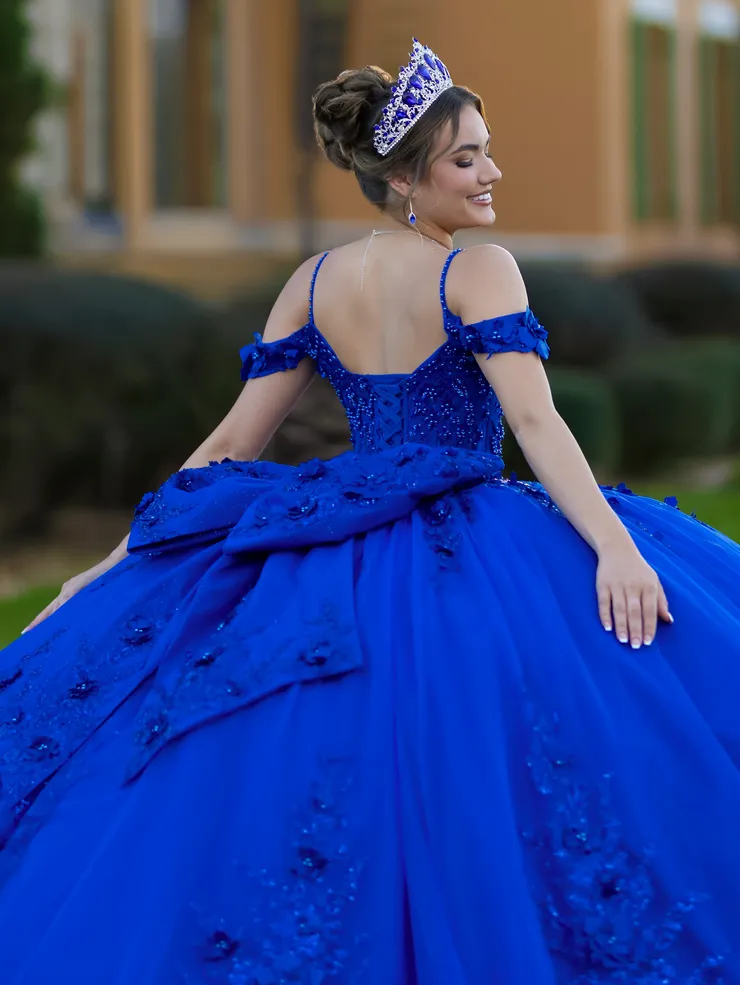 Quince Style #26141 #6 backface vertical cropped picture