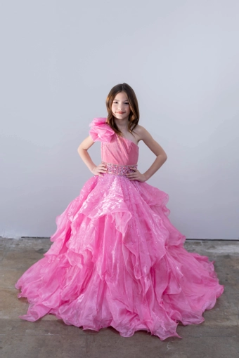 Ava Presley 26813 #0 default frontface vertical thumbnail