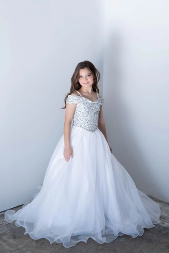 Ava Presley 26818 #1 frontface vertical thumbnail
