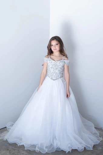 Ava Presley 26818 #3 frontface vertical thumbnail