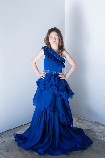 Ava Presley 26827 #0 default frontface vertical thumbnail