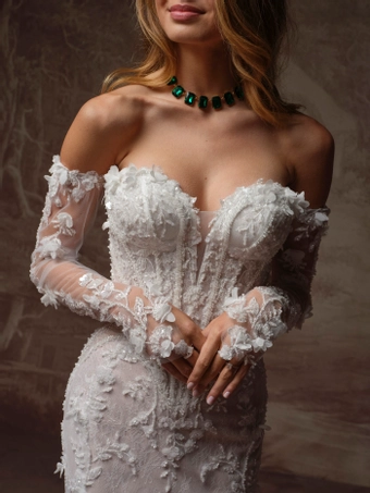 Maggie Sottero Stasia #11 frontface vertical cropped thumbnail