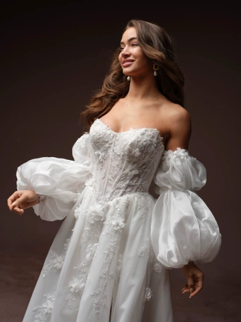 Maggie Sottero Fern #4 frontface vertical cropped thumbnail