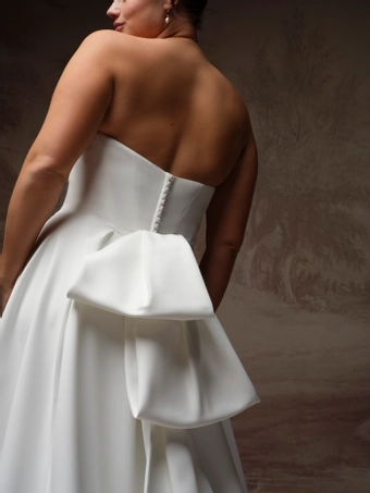 Maggie Sottero Calliope #8 backface vertical cropped thumbnail