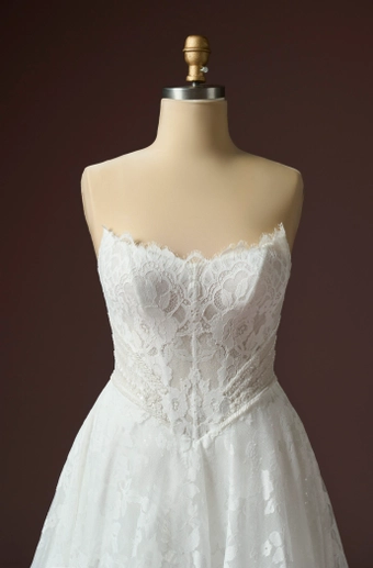 Maggie Sottero Mischa #6 frontface vertical cropped thumbnail