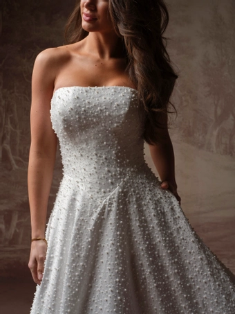 Maggie Sottero Elowyn #7 frontface vertical cropped thumbnail