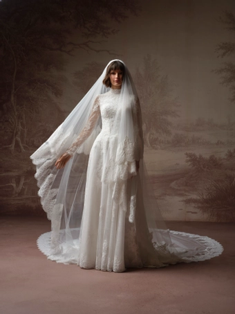 Maggie Sottero Dominique #6 frontface vertical thumbnail