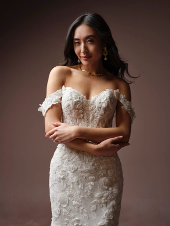 Maggie Sottero Estelle #6 frontface vertical cropped thumbnail