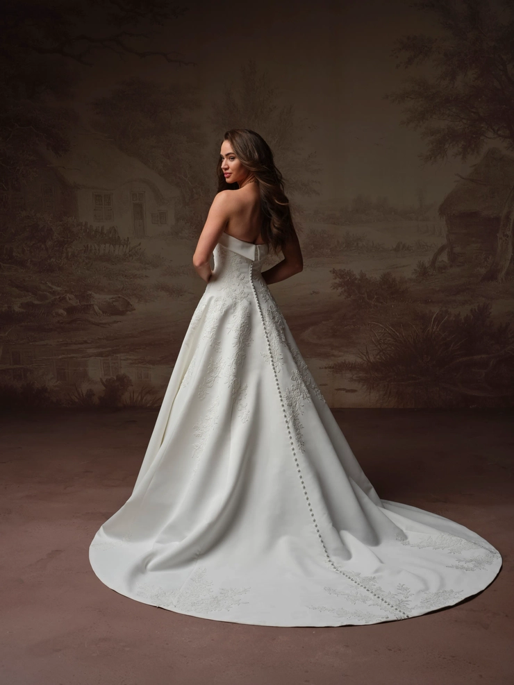 Maggie Sottero Backface Thumbnail Image