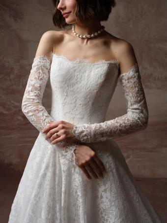 Maggie Sottero Serena #6 frontface vertical cropped thumbnail