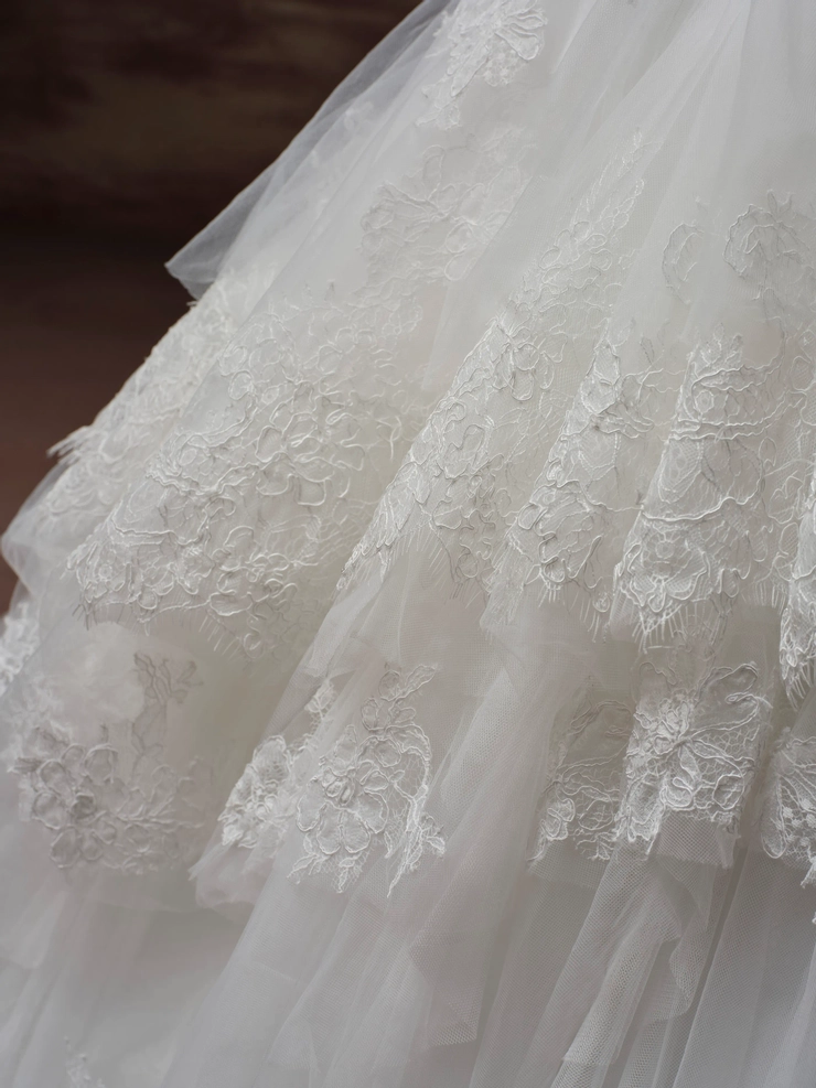 Sottero and Midgley Sauvignon F6SK214A01